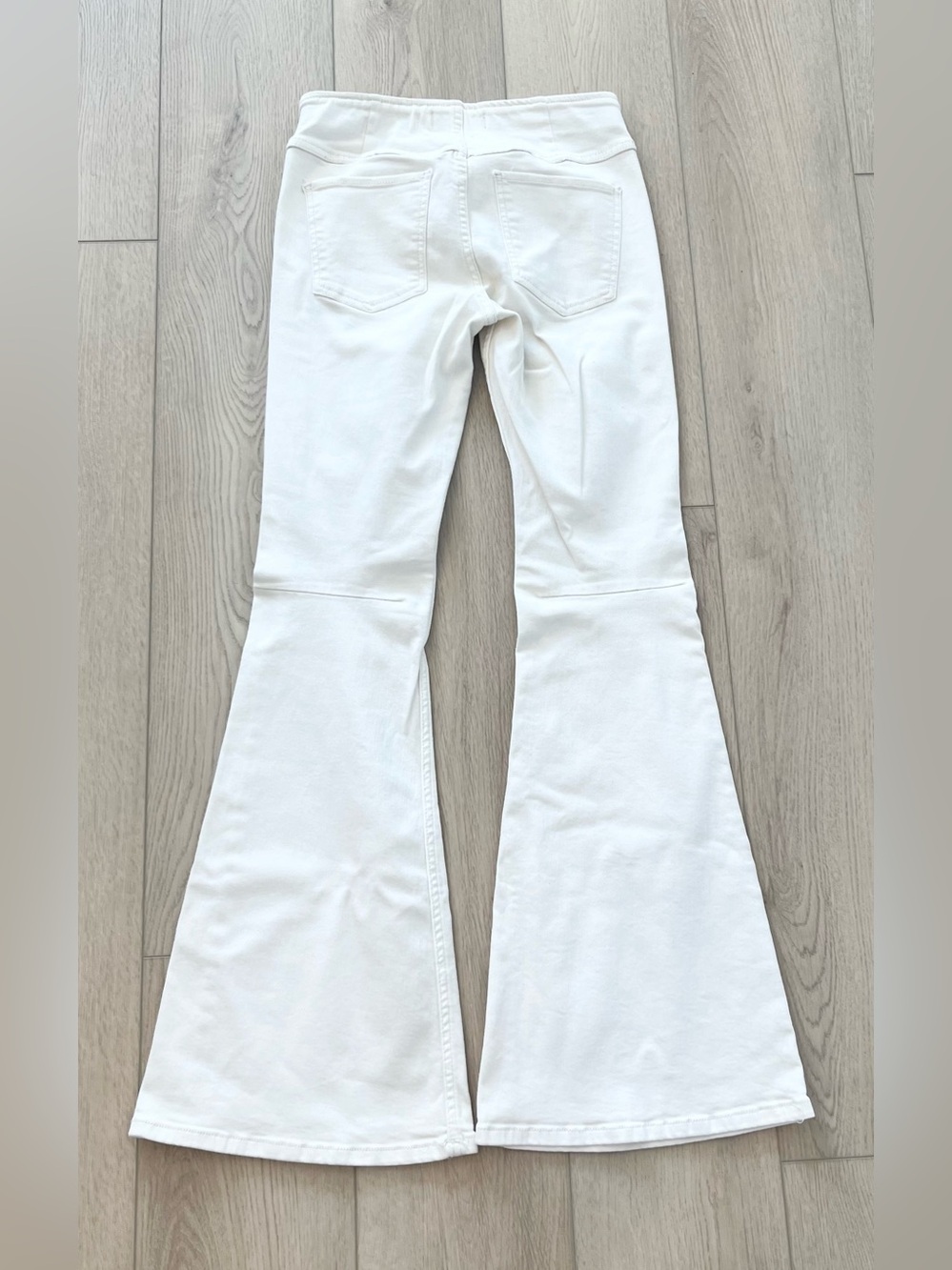 Free People We The Free Penny Pull On Flare Stretch High Rise Pants Ivory SZ 26 - Picture 2 of 9